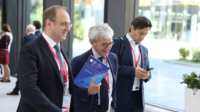 圣彼得堡國際經(jīng)濟(jì)論壇知多少