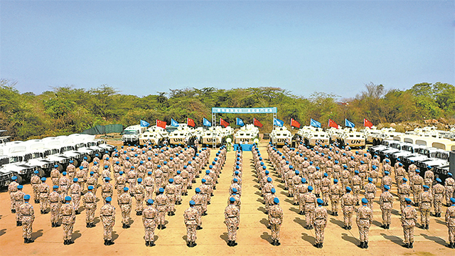 我維和部隊舉行清明節(jié)祭奠活動:緬懷藍(lán)盔忠魂 追尋英雄初心