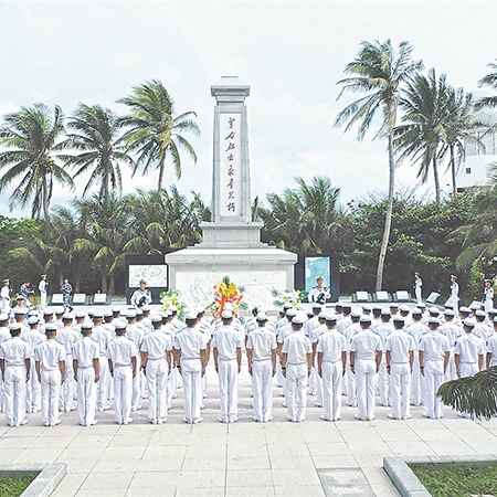 清明節(jié)，全軍官兵通過多種形式祭奠緬懷革命先烈